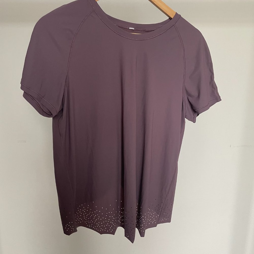 Open-Back Lululemon Dri-Fit Tee